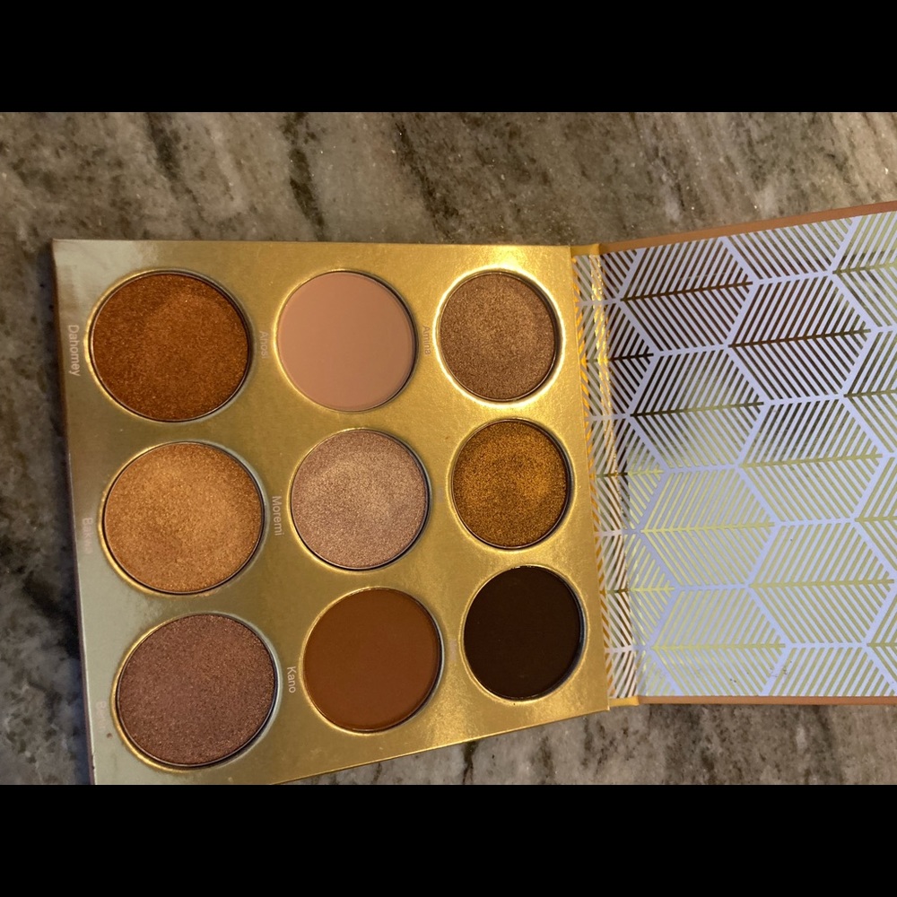 Juvia’s Place The Warrior eyeshadow palette